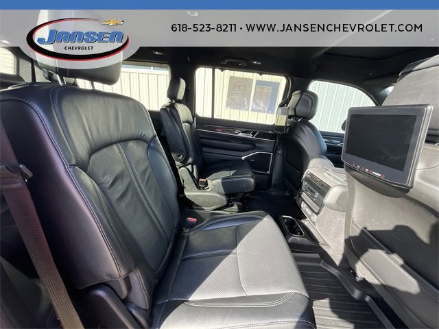 2022 Jeep Wagoneer Series III 4x4