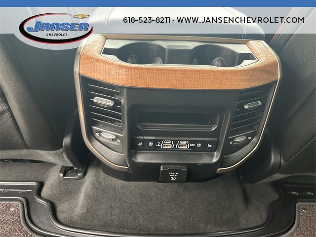 2020 RAM 1500 Laramie Longhorn Crew Cab 4x4 5'7" Box