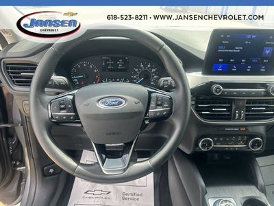 2022 Ford Escape SE