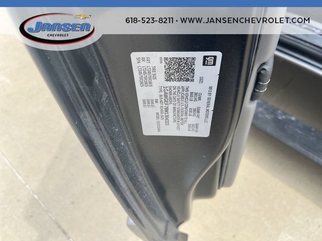 2021 Chevrolet Express Passenger 2500 LS