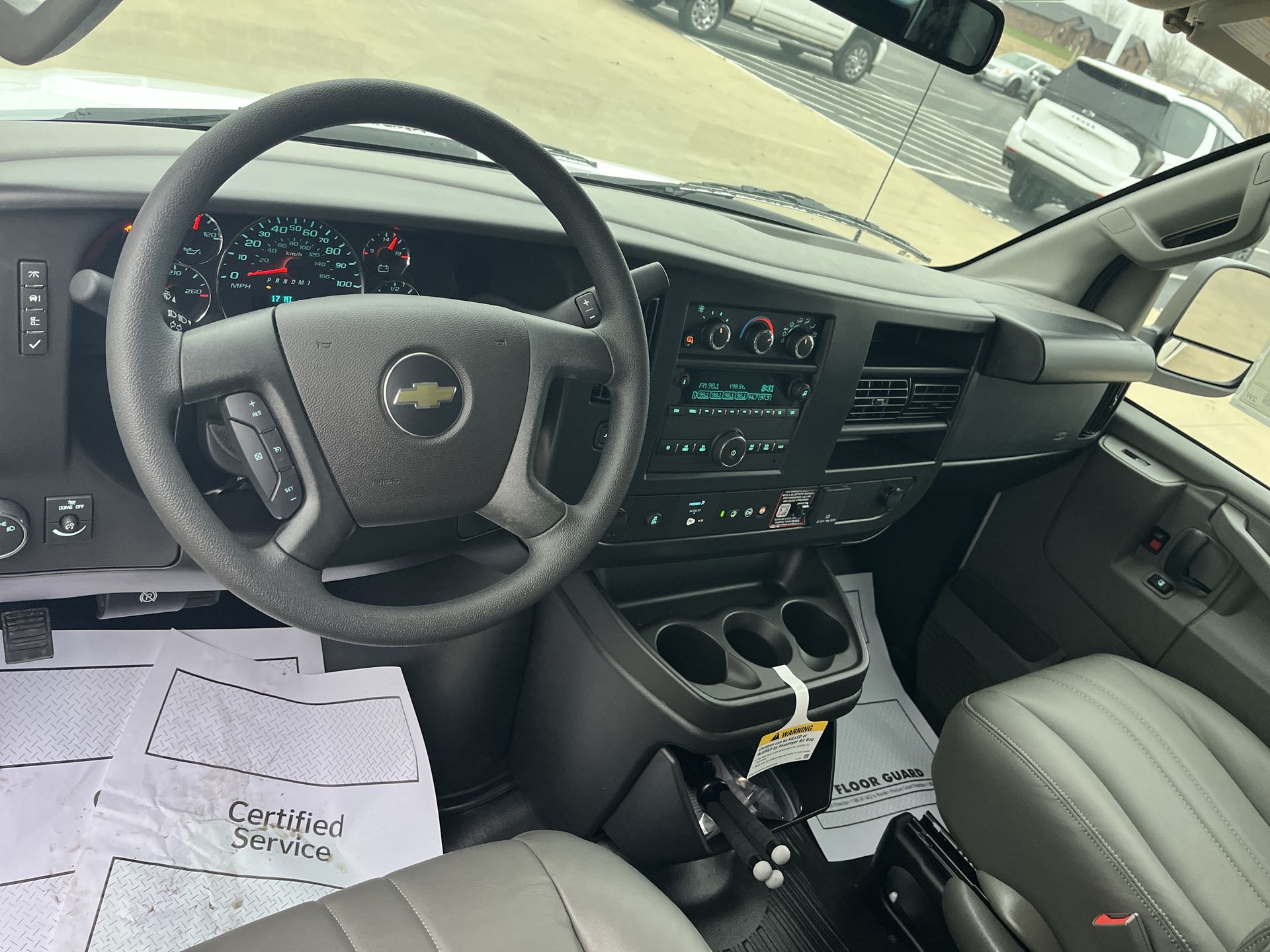 2025 Chevrolet Express Cargo 2500 WT