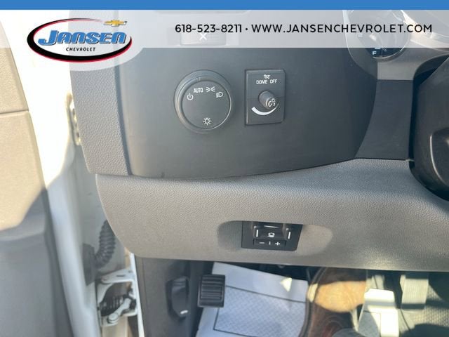 2010 GMC Sierra 3500 HD Chassis Cab WT