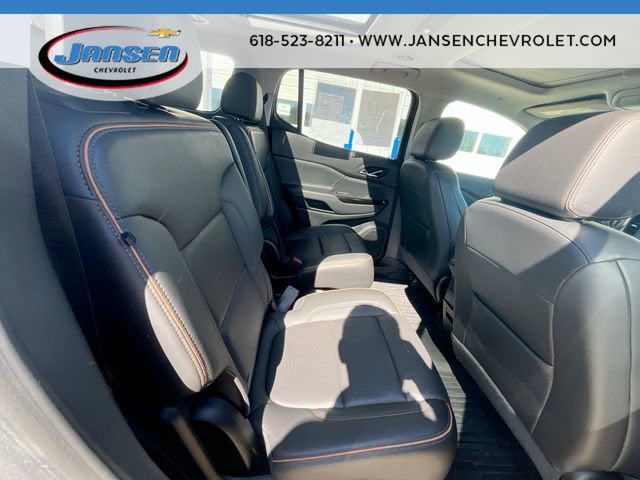 2021 GMC Acadia AT4