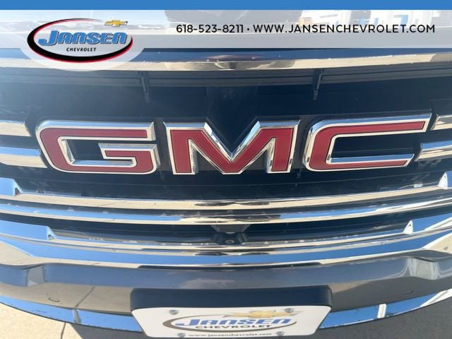 2021 GMC Acadia AT4