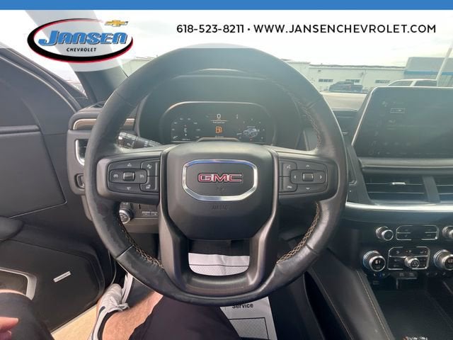 2022 GMC Yukon XL AT4