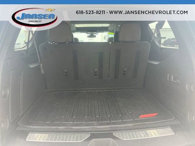 2022 GMC Yukon XL AT4