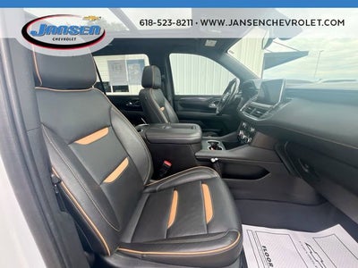 2022 GMC Yukon XL AT4