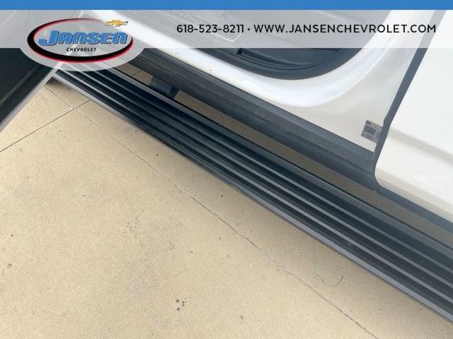 2022 GMC Yukon XL AT4