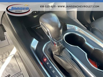 2022 Chevrolet Traverse LT Leather