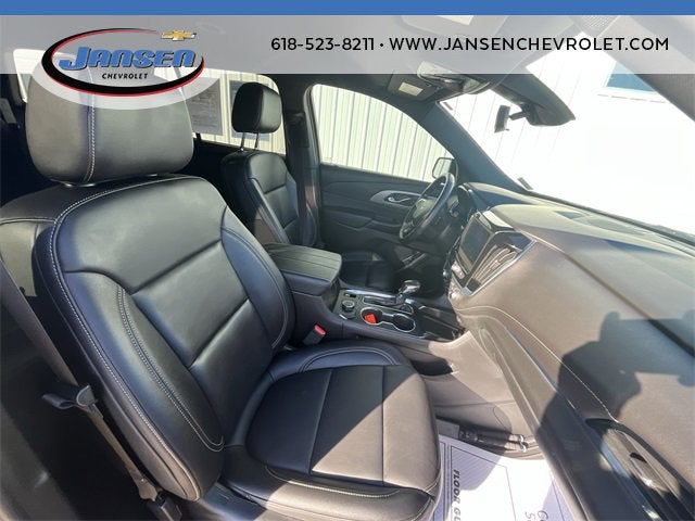 2022 Chevrolet Traverse LT Leather