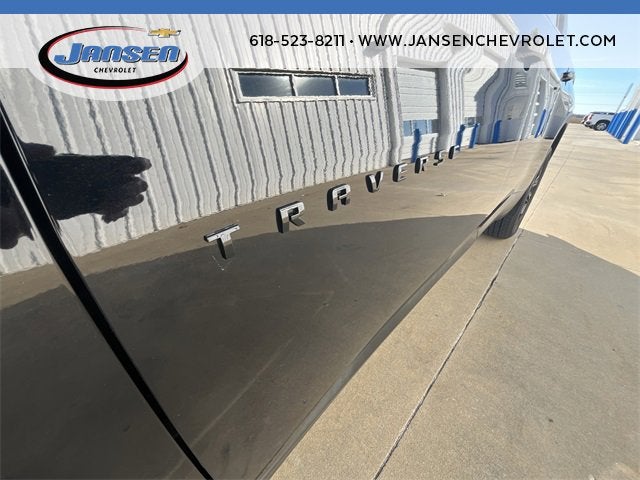 2022 Chevrolet Traverse LT Leather