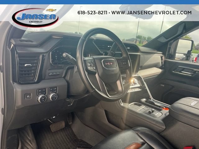 2025 GMC Sierra 2500 HD AT4
