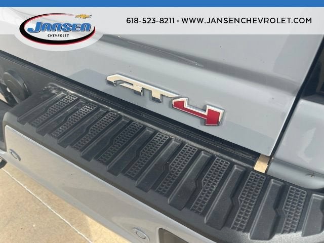 2025 GMC Sierra 2500 HD AT4