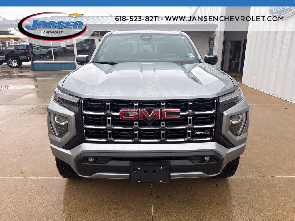 2024 GMC Canyon AT4