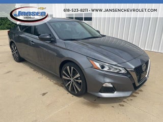 2022 Nissan Altima SR FWD
