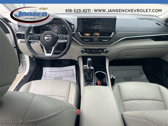 2024 Nissan Altima SL FWD