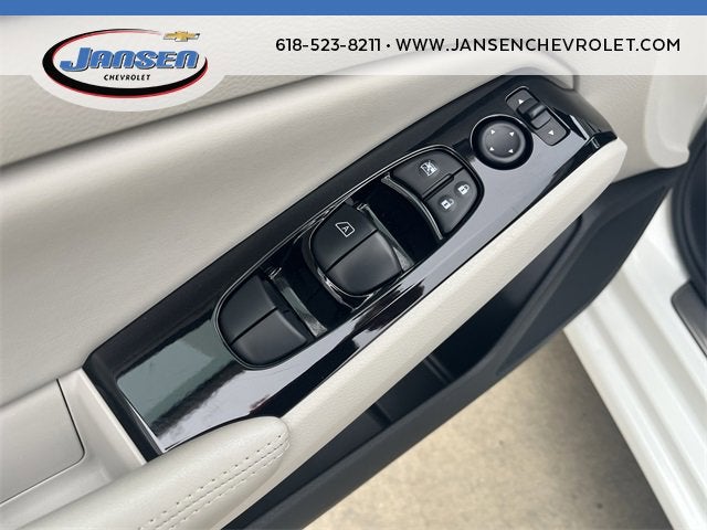 2024 Nissan Altima SL FWD