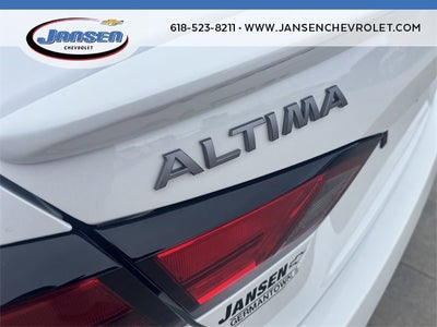 2024 Nissan Altima SL FWD