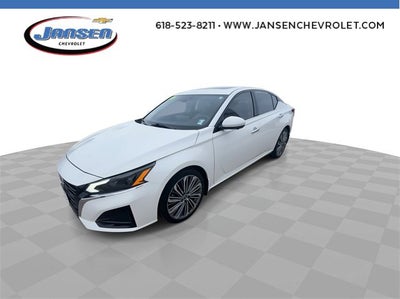 2024 Nissan Altima SL FWD