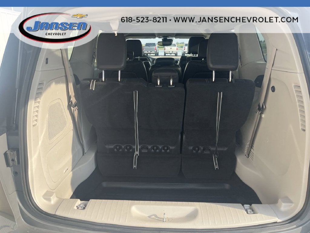 2022 Chrysler Pacifica Touring L