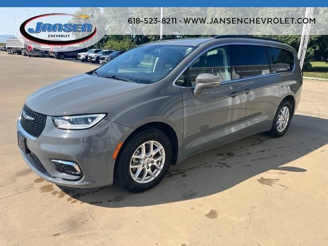 2022 Chrysler Pacifica Touring L