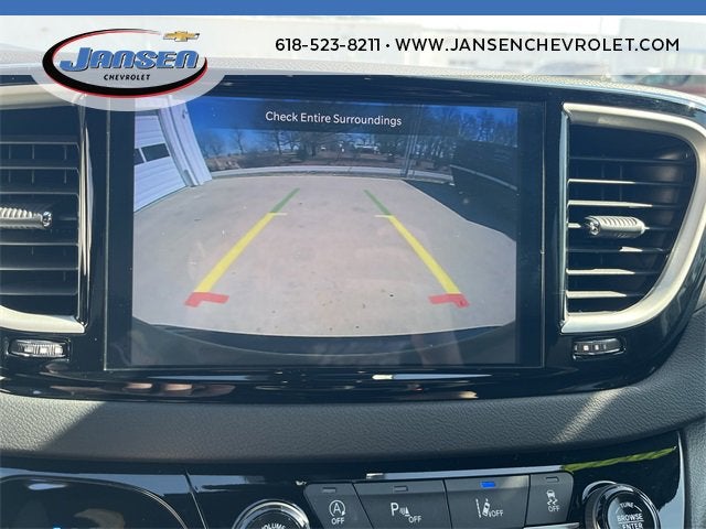 2025 Chrysler Pacifica Select