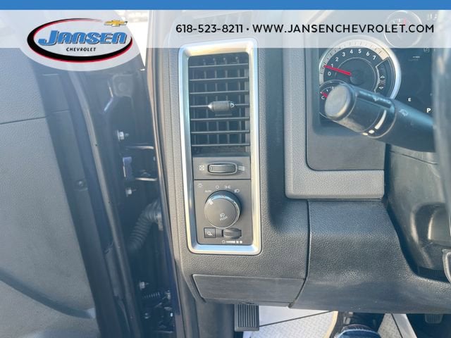 2018 RAM 1500 Big Horn Crew Cab 4x4 5'7" Box