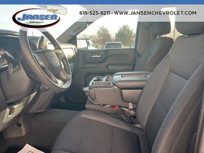 2022 Chevrolet Silverado 1500 Custom Trail Boss