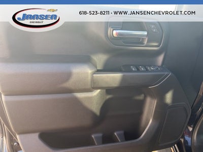 2022 Chevrolet Silverado 1500 Custom Trail Boss