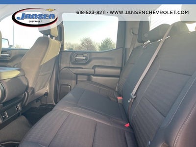 2022 Chevrolet Silverado 1500 Custom Trail Boss