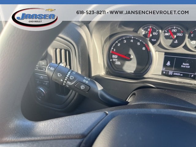 2022 Chevrolet Silverado 1500 Custom Trail Boss