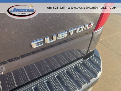 2022 Chevrolet Silverado 1500 Custom Trail Boss