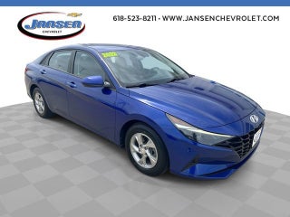 2022 Hyundai Elantra SE