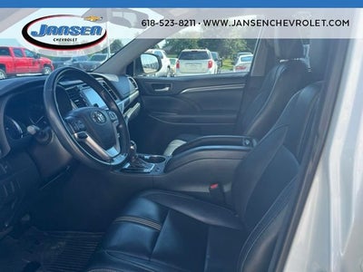2018 Toyota Highlander SE