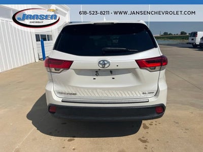 2018 Toyota Highlander SE