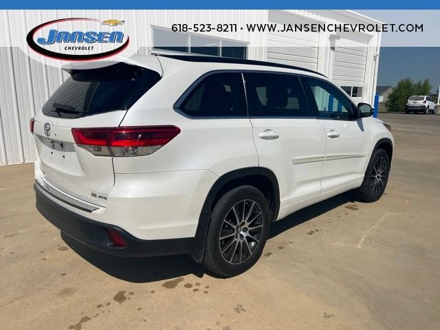 2018 Toyota Highlander SE