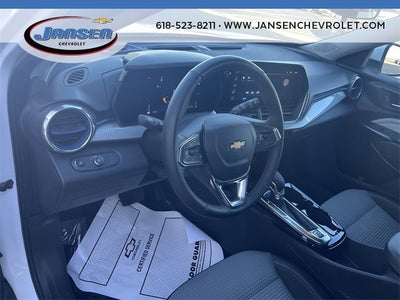 2025 Chevrolet Trax LT